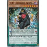 Konami - Yugioh - D/D-Gelehrter Nikola - Common - DE - im Set mit Ultrapro Toploader - Yugioh - Schwarz - 1 Stück