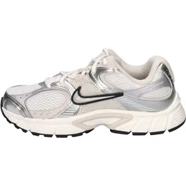 Nike V5 RNR W - Sneakers - Damen - Beige/Grey - 7.5 US)