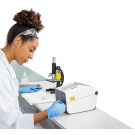 Zebra Technologies Zebra ZD411-HC, 12 Punkte/mm (300dpi), RTC, USB, USB-Host, BT (BLE), Ethernet, EPLII, ZPLII, Kit (US (300 dpi), Etikettendrucker, Weiss