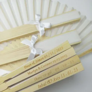 agsu Personalisiertes Handfächer Weiß Fächer Hochzeit Papierfächer Hochzeitsfächer Personalisiert Name Faltfächer Gastgeschenk Für Hochzeit Sommer Party (50pcs)