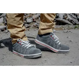 LAHTI PRO Wildlederhalbschuhe SB SRA 39 grau-rot L3040739