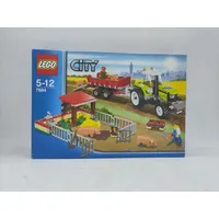 LEGO City Ferkel Gehege mit Traktor 7684
