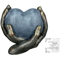 Gilde Dekoobjekt Halte die Liebe fest Skulptur 'Herz in Händen' als perfektes Geschenk