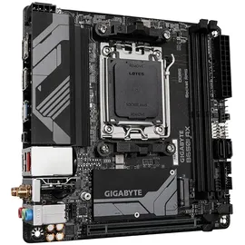 Gigabyte B650I AX Mini-ITX Mainboard Sockel AM5 DDR5