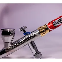 Harder & Steenbeck Airbrushpistole, Giraldez Infinity airbrush, Harder & Steenbeck
