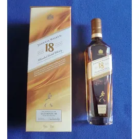 Johnnie Walker 18 Years Old Blended Scotch 40% vol 0,7 l Geschenkbox