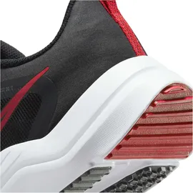 Nike Downshifter 12 Herren black/dark smoke grey/light smoke grey/white 47