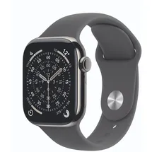 Apple Watch Series 11 GPS + Cellular 42mm Natural Titanium Milanese Loop natural S/M