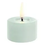 Piffany UYUNI LED-Stumpenkerze mit Wachsspiegel Dusty Green Smooth 2,8 cm