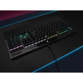 Corsair K70 RGB PRO Mechanical Gaming Keyboard, Backlit RGB LED, Cherry MX Red Keyswitches, Schwarz
