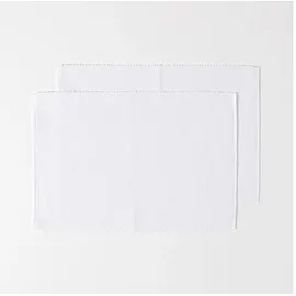 Homescapes 2er-Set weiße Tischsets Baumwolle gerippt, Platzsets rechteckig aus Stoff, waschbare Platzdeckchen