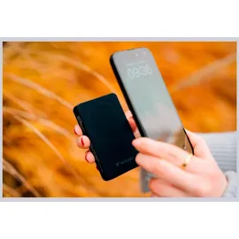Verbatim Charge 'n' Go Essentials 10000 mAh Kabelloses Aufladen Schwarz