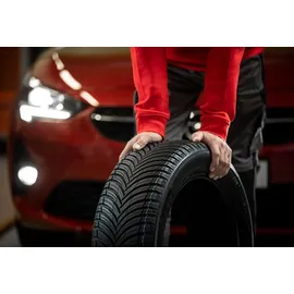 Kleber Quadraxer 3 185/60 R15 84T