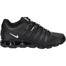Nike Reax 8 TR Damen Schwarz/Weiß 38