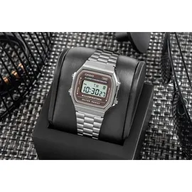 Casio Collection A168WA-1W, Wasserfest - Silber/Dunkelrot
