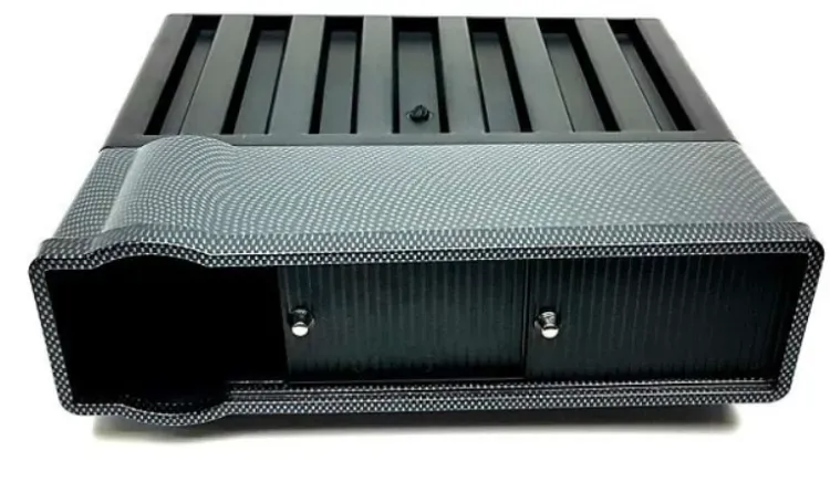 Kleine Ablage zwischen den Sitzen, Carbon, links 3115-L