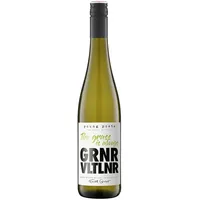 Young poets The grass is always Grüner Veltliner trocken