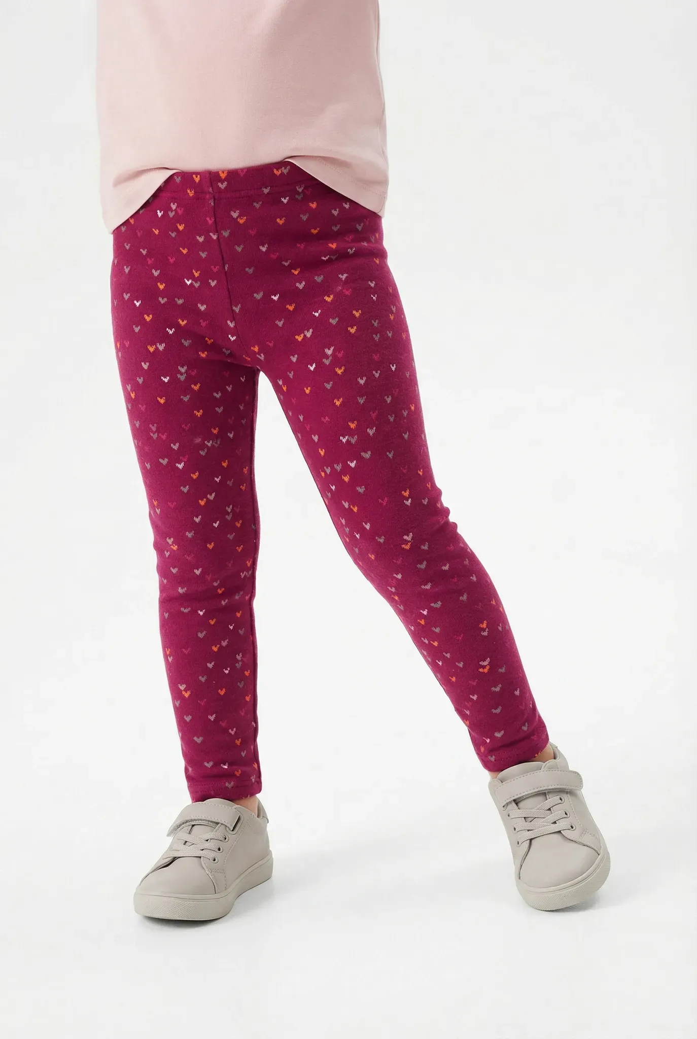 Strickleggings HAPPY GIRLS, Mädchen, Gr. 146, N-Gr, lila (berry), Feinstrick, Obermaterial: 60% Polyester, 35% Baumwolle, 5% Elasthan, bedruckt, slim fit normal, Hosen Strickleggings, im süßen Herzchen-Allover