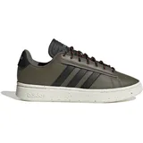 Olive Strata / Core Black / Court Green 40