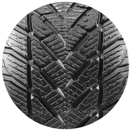 Goodyear UltraGrip Performance+ SUV 235/70 R16 106T