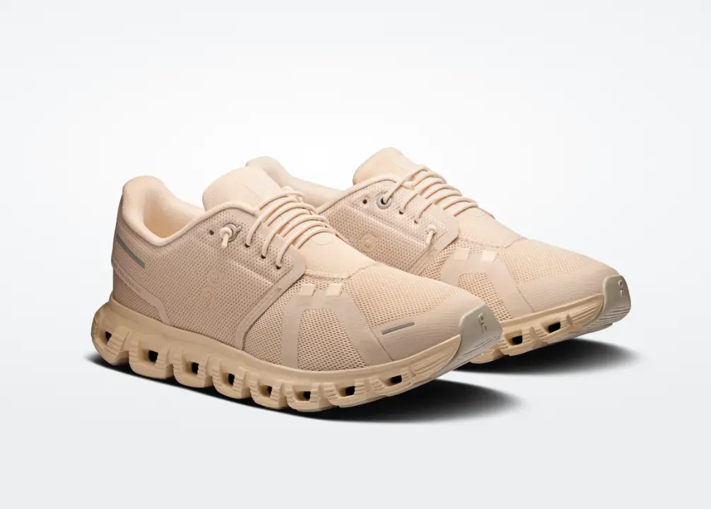 Mode&Accessoires ON ON Damen Laufschuhe/Sneaker Cloud 6 Sand/Sand - Mehrfarbig - 42