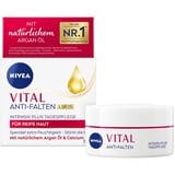 NIVEA VITAL Anti-Falten Intensiv Plus Tagespflege LSF 15, Gesichtspflege für reife Haut mit natürlichem Argan-Öl und Calcium, Tagescreme mit LSF für intensive Feuchtigkeit (50 ml)