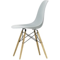 Vitra - Eames Plastic Side Chair DSW, Esche honigfarben / hellgrau (Filzgleiter weiß)