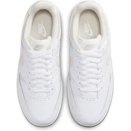 Nike Gamma Force Damen White/Light Bone/Sanddrift/Phantom 44,5
