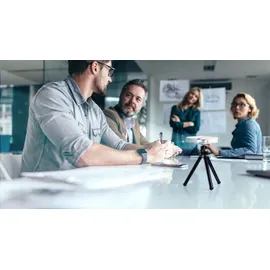 Kodak Luma 150 Tragbarer Projektor - Wiederaufladbarer 1080p HD LED DLP-Projektor - Eingebauter Lautsprecher, HDMI, USB und Micro SD - Kompatibel mit iOS- und Android-Geräten