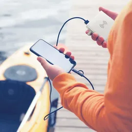 forcell Multifunktionsladegerät 4in1 15W mit USB/USB typ C, Powerbank 8000mAh und kabelloses Laden in einem