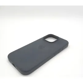 Apple iPhone 16 Pro Silikon Case mit MagSafe schwarz