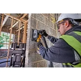 DeWalt DCG200T2 Akku-Mauernutfräse 125mm inkl. Koffer