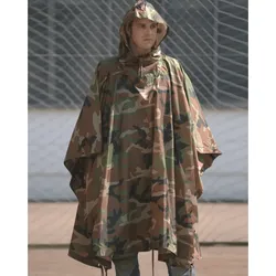 MILTEC Regenponcho PE R/S 780 Gramm - Woodland