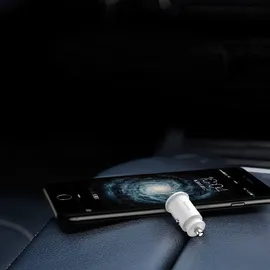 Baseus Autoladegerät 2x USB 3,1 A Schwarz