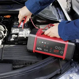 AEG Batterieladegerät LT 10 A