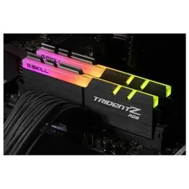G.SKILL Trident Z RGB AMD Edition 16 GB Kit PC4-28800 F4-3600C18D-16GTZRX