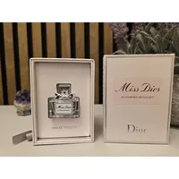 Luxusproben Miss Dior Blooming Bouquet Eau de Toilette 5 ml Mit Box