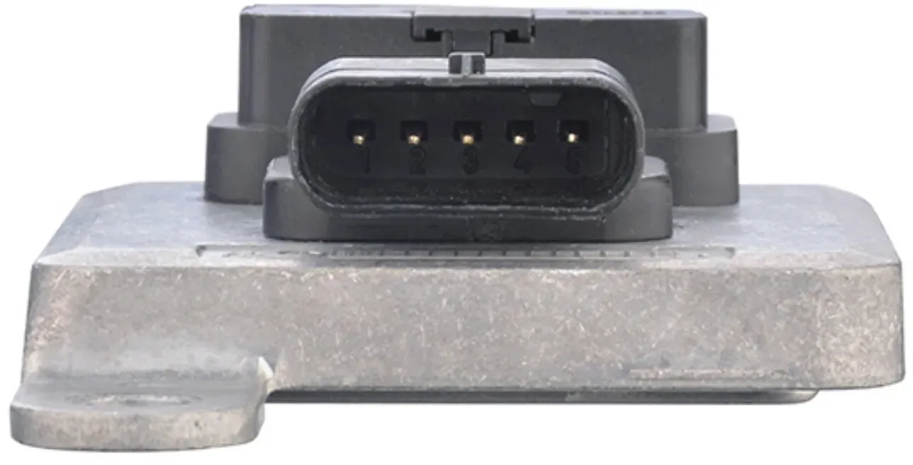 AMPRO NOx-Sensor, Harnstoffeinspritzung a1038511 für Mercedes