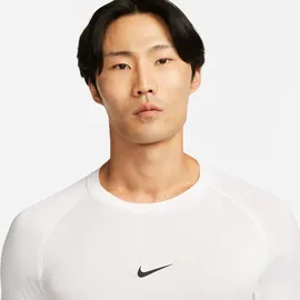 Nike FB7932-100 weiß/black L