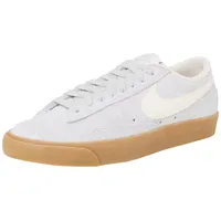 Nike Damen Blazer Low '77 Vintage Sneaker, Fußball Hellgrau