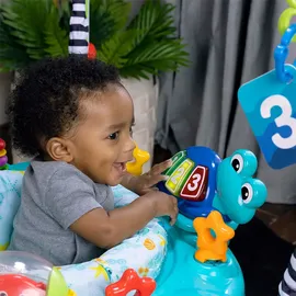 Baby Einstein Baby Einstein, Ocean Explorers Curiosity Cove 2-in-1, Türhopser und Bodenspielzeug, Alter 6-12 Monate