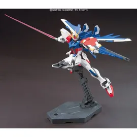 Bandai Namco Entertainment Build Strike Gundam 1/144 Modell Rot/Weiß