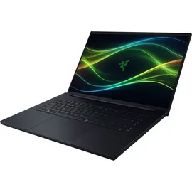 Razer Blade 18'' 64 GB RAM 2 TB SSD RTX5090 Win 11 Home