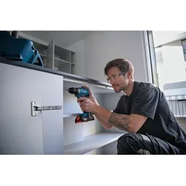 Bosch Professional GSR 18V-45 inkl. 2 x 3,0 Ah + L-Boxx