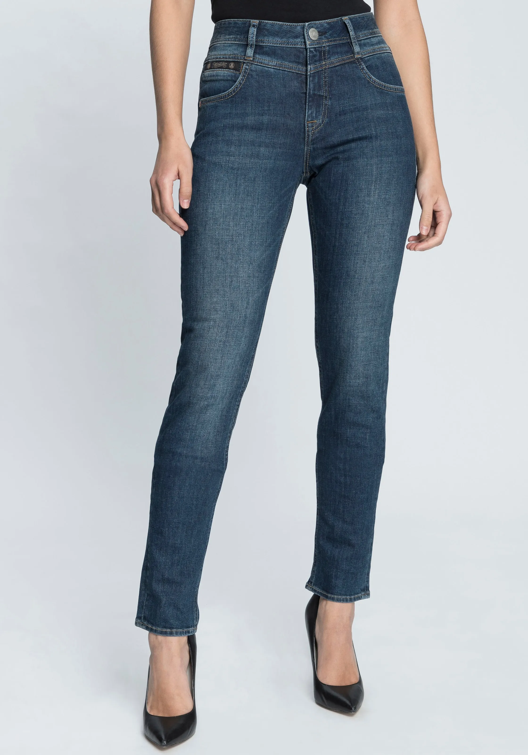 Slim-fit-Jeans »PEPPY SLIM RECYCLED DENIM«, Normal Waist Recycled Polyester, Gr. 26 - Länge 30, used 034, , 49046955-26 Länge 30