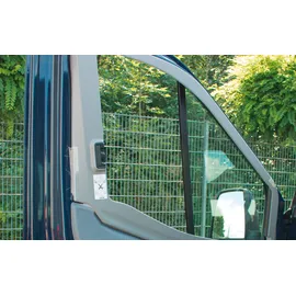 REMIS REMIfront IV Scheiben-Verdunkelung Ford Transit V363 ab Bj. 07/19 Seite links Silber