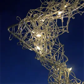 Spetebo Silberner Draht Stern beleuchtet mit 30 LED - Batterie und Timer