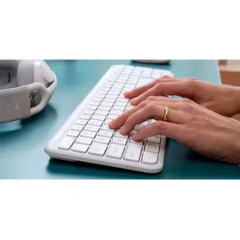 Logitech Signature Slim K950 US