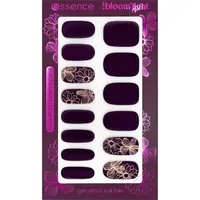 Essence In the Bloom Light Gel-Effect Nail Foils Nagellack MOONFLOWERS ARE MY FAVORITE