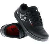 Core Black / Cloud White / Cloud White 44 2/3